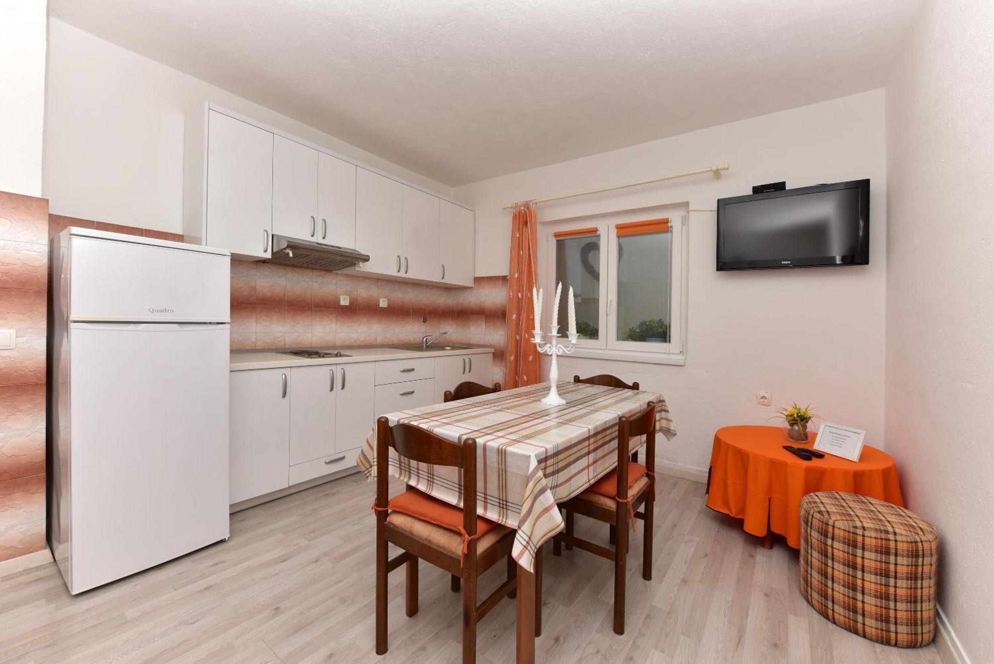 Apartment Sofija Makarska Bagian luar foto