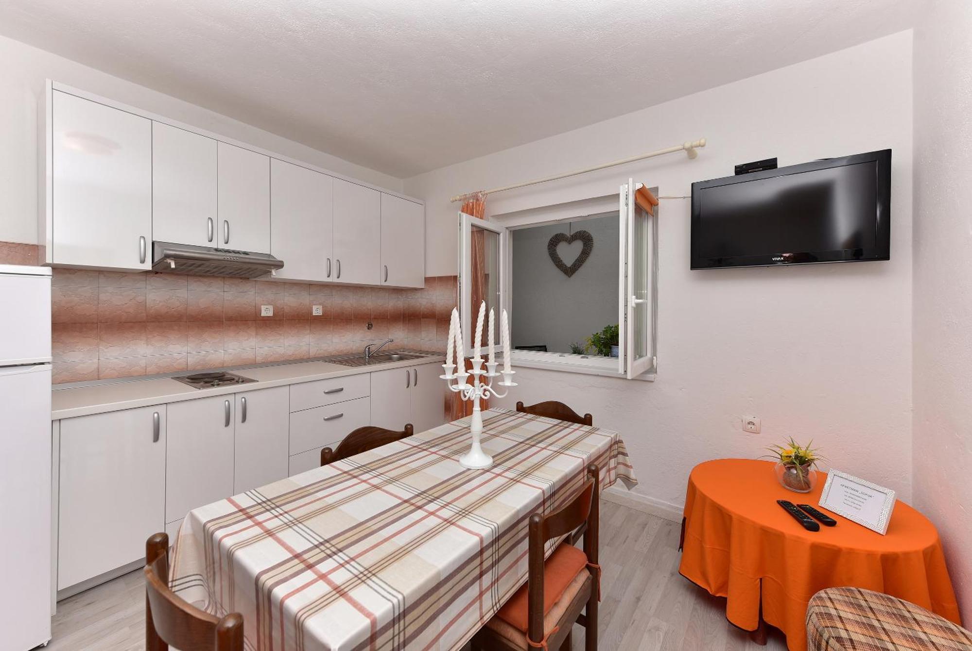 Apartment Sofija Makarska Bagian luar foto