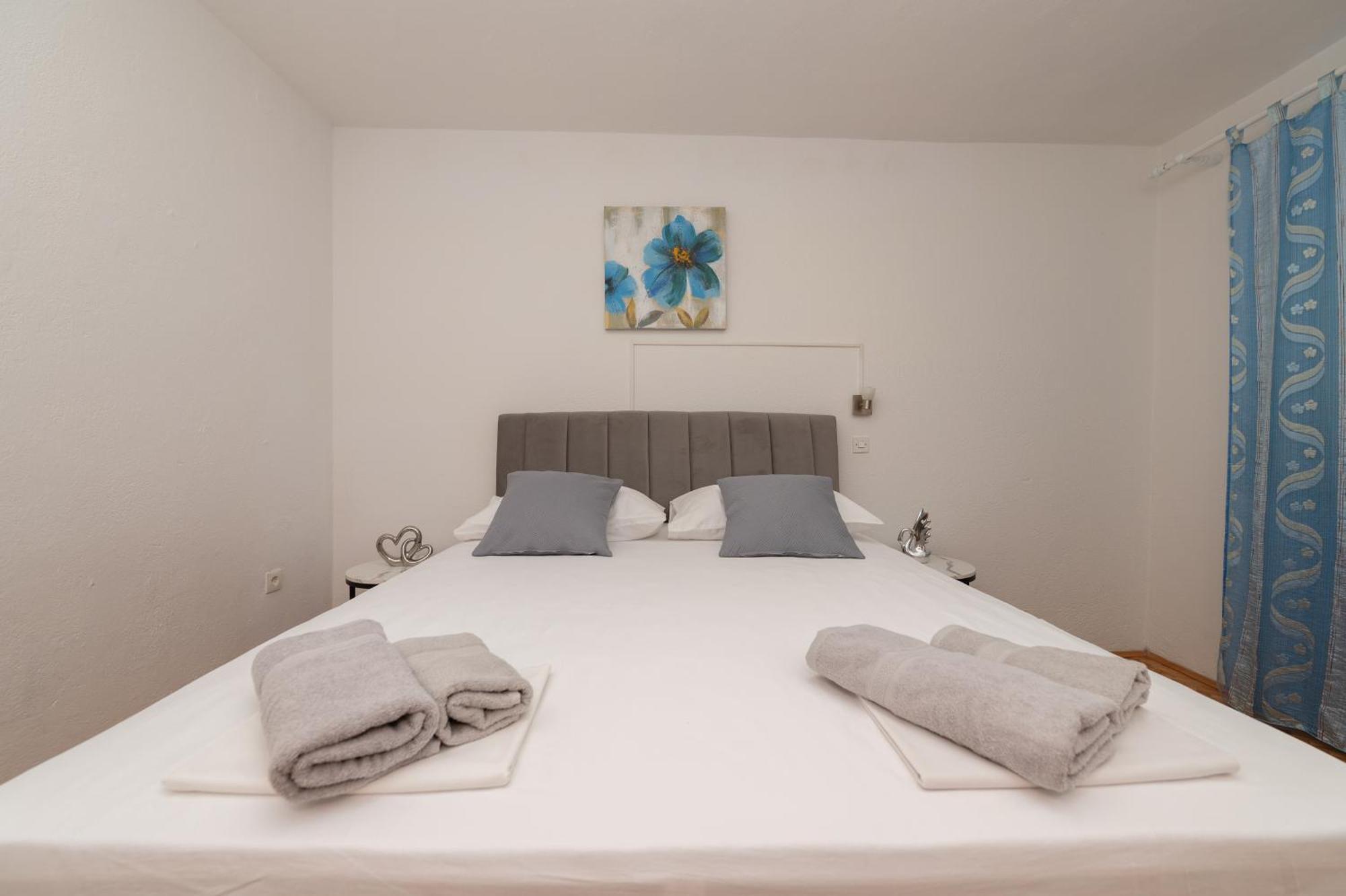 Apartment Sofija Makarska Bagian luar foto