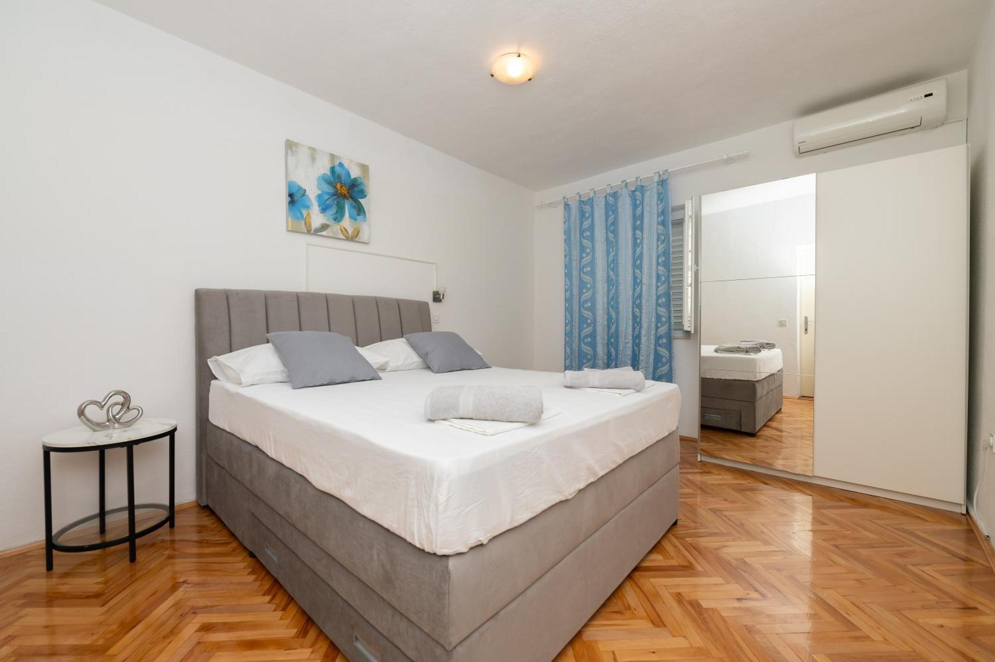 Apartment Sofija Makarska Bagian luar foto